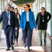 Comisión de Salud de Asociación Chilena de Municipalidades visita el Centro Integral Neuro Universo