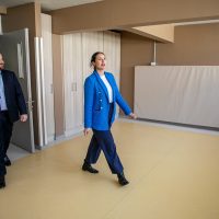 Comisión de Salud de Asociación Chilena de Municipalidades visita el Centro Integral Neuro Universo
